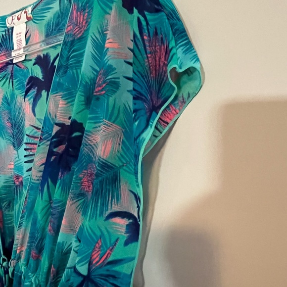 OP | XL • Juniors | LIKE NEW! - Picture 5 of 11